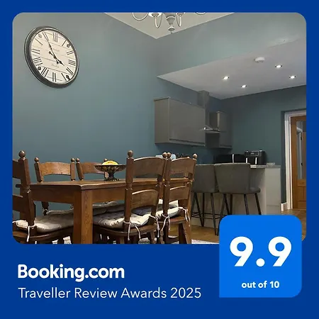 Holiday home Cumberland House *